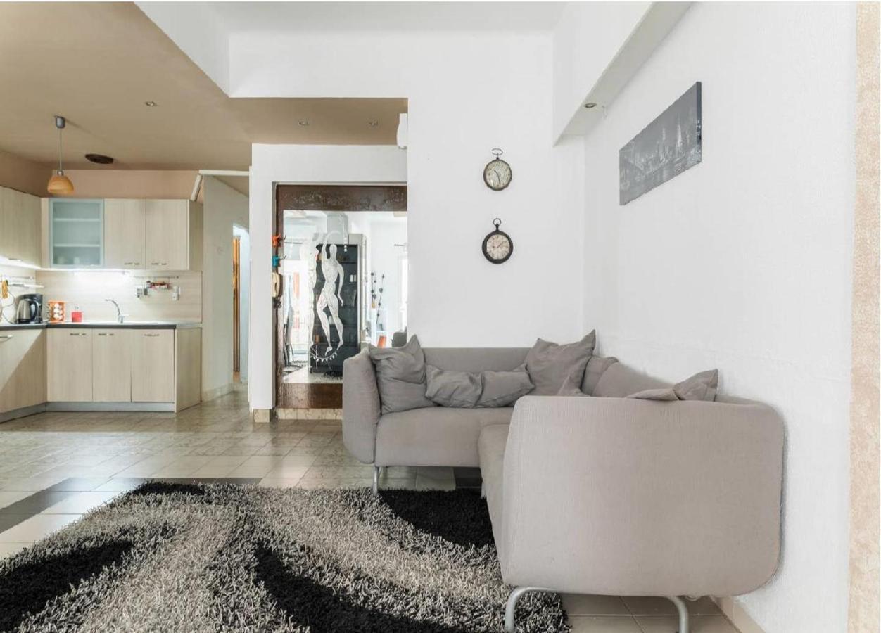 2Bd- Perfect Location With Square View Apartment เทสซาโลนิกิ ภายนอก รูปภาพ